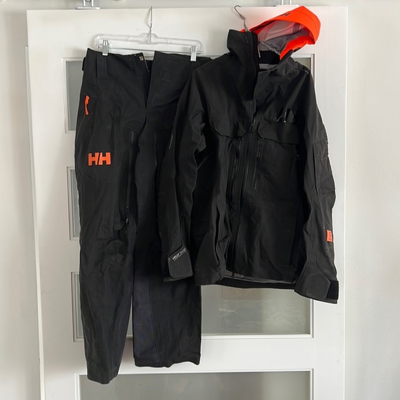 Mens Helly Hansen Shell Jacket and Pants - Picture 1 of 7